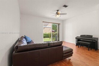 8931 SW 18th St in Miramar, FL - Building Photo - Building Photo