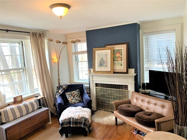 property at 31 Concord Ln