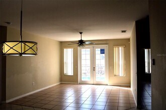 1932 Magical Ln in Kissimmee, FL - Building Photo - Building Photo