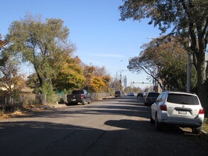 4035 W Harrison St in Chicago, IL - Building Photo - Building Photo