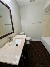 1342 S 12th St in Waco, TX - Building Photo - Building Photo