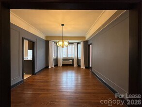 301 W 10th St in Charlotte, NC - Building Photo - Building Photo
