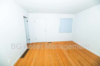 3025 Yolo Ave in El Cerrito, CA - Building Photo - Building Photo