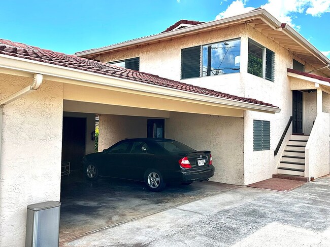 property at 3251 Kaimuki Ave