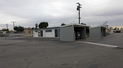 Northern Lights Mobile Home Park in Montclair, CA - Building Photo - Building Photo