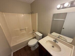 108 St Andrews Ct in Athens, GA - Building Photo - Building Photo