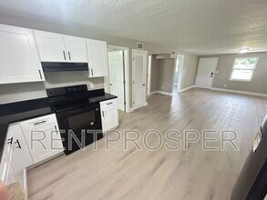 4102 W Washington St in Orlando, FL - Building Photo - Building Photo