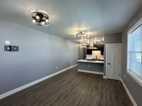 1102 S Malott St in Sheridan, IN - Foto de edificio - Building Photo