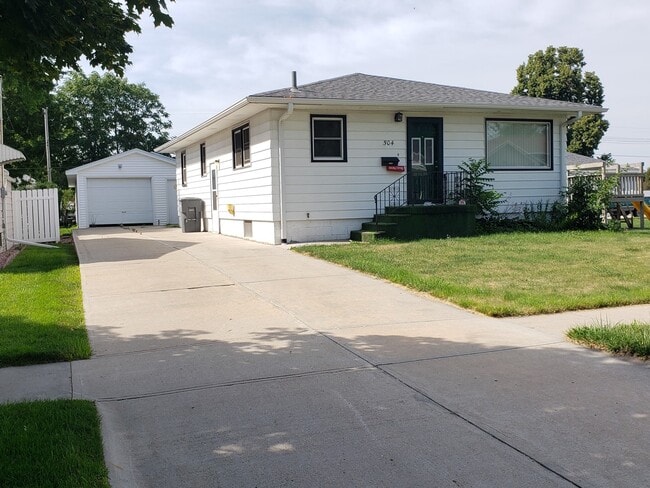 property at 504 E Braasch Ave