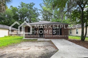 2167 Thomas Ct in Jacksonville, FL - Building Photo