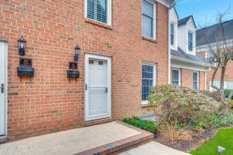 51 Wyckham Rd in Spring Lake, NJ - Building Photo - Building Photo