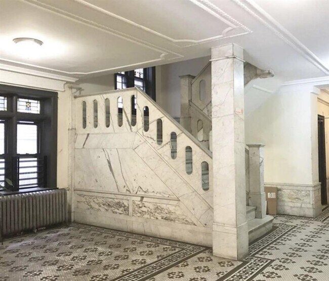 50 Reservoir Ave-Unit -304 in Jersey City, NJ - Building Photo - Building Photo