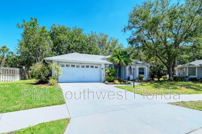 607 Oak River Ct in Osprey, FL - Building Photo - Building Photo
