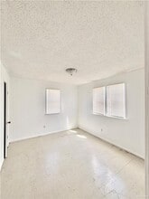 10 Juarez Ave in Alton, TX - Building Photo - Building Photo