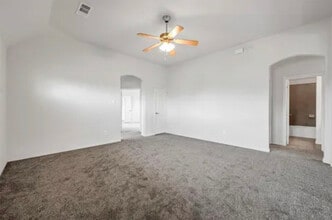 1018 Ivy Charm Way in Arlington, TX - Building Photo - Building Photo