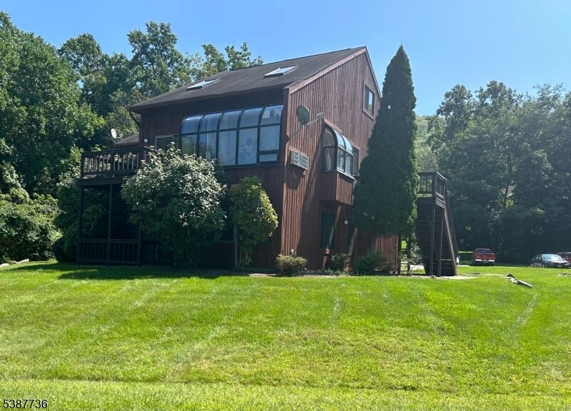 2 Acapulco Princess in Vernon, NJ - Building Photo
