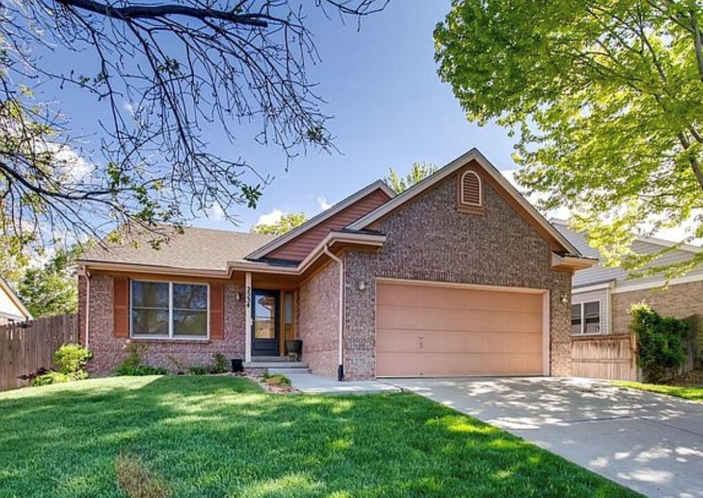 2534 E 125th Way in Thornton, CO - Building Photo