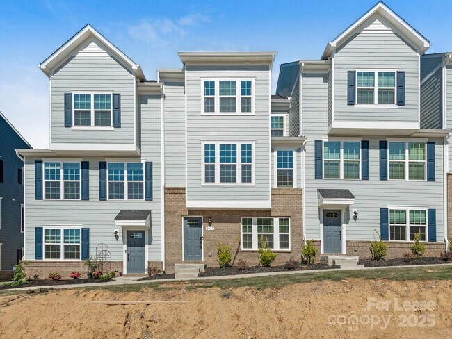 property at 3027 Matthews-Indian Trail Rd