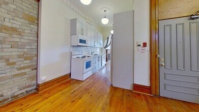 71 Spadina Rd in Toronto, ON - Building Photo - Building Photo