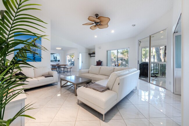 property at 7485 Glendevon Ln
