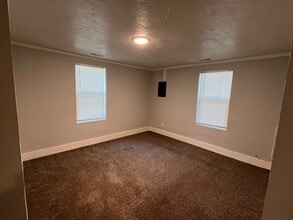 1712 N Clay Ave in Springfield, MO - Building Photo - Building Photo