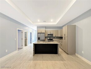 2742 Orange St in Ft. Myers, FL - Building Photo - Building Photo