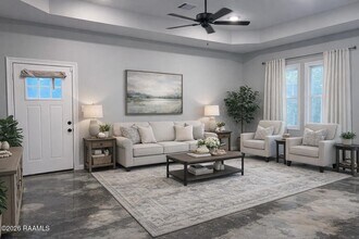 1061 Madeline Heights in Breaux Bridge, LA - Building Photo - Building Photo