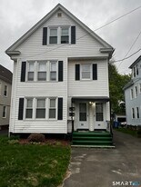 84 Church St in Hamden, CT - Building Photo