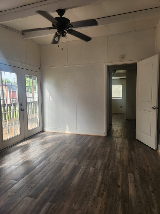 property at 4439 13th St