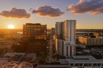 ParkLine Palm Beaches in West Palm Beach, FL - Foto de edificio - Building Photo