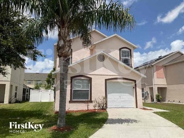 property at 2514 Hamlet Ln