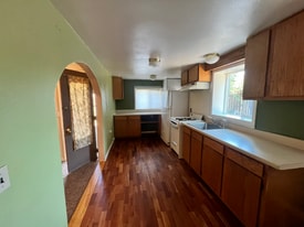 17 Fountain Pl in Manitou Springs, CO - Building Photo