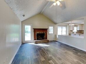 6515 Birdsong Ln in Charlotte, NC - Building Photo - Building Photo