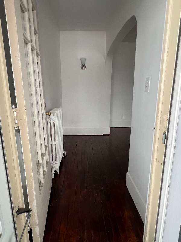 736 N Pearl St, Unit Right side in Menands, NY - Foto de edificio - Building Photo