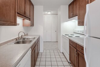 Thornton Place Apartments in Minneapolis, MN - Foto de edificio - Interior Photo