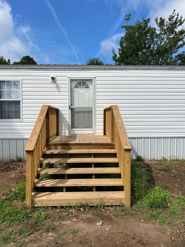 2298 Highway Business Hwy in Loris, SC - Building Photo - Building Photo