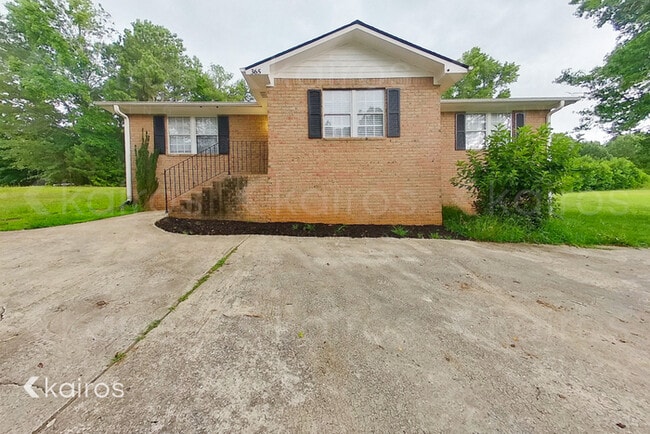 property at 365 Big Oak Cir