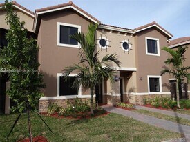 22401 SW 88th Pl in Cutler Bay, FL - Building Photo