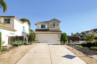 1100 Twinbridge Ct in Brentwood, CA - Building Photo