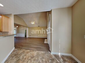5701 Rutland Cir in Powder Springs, GA - Building Photo - Building Photo