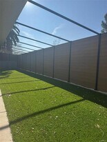 2844 Fairmount Ave in Montrose, CA - Building Photo