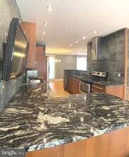 8 E Darby Ct in Gaithersburg, MD - Building Photo - Building Photo
