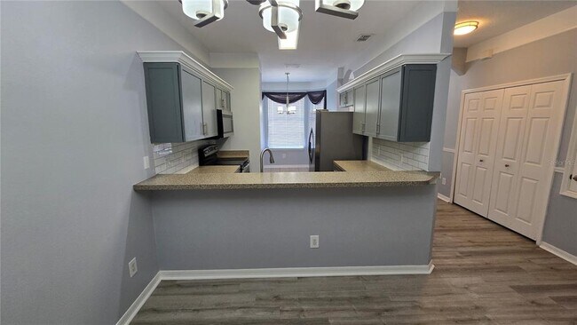 1236 S Beach Cir in Kissimmee, FL - Building Photo - Building Photo