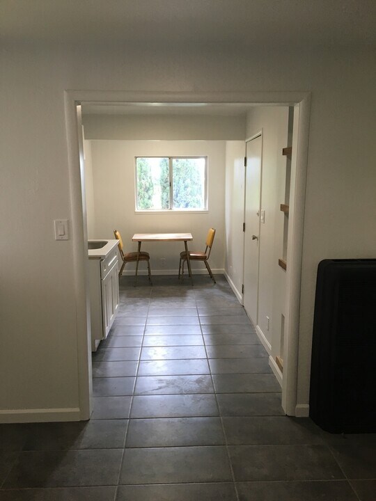 420 Carter St-Unit -Unit C in Vallejo, CA - Building Photo