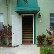 323 Almeria Rd in West Palm Beach, FL - Building Photo - Building Photo