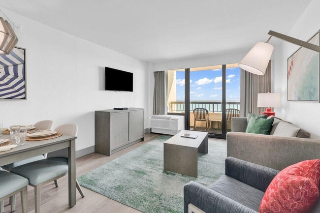 2401 S Ocean Blvd in Myrtle Beach, SC - Foto de edificio - Building Photo