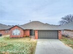 925 Eagle Cliff Dr