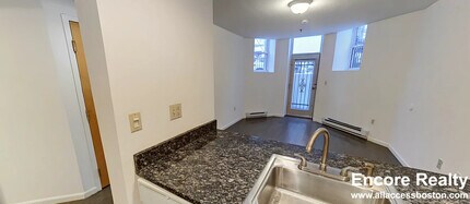 20 Queensberry St in Boston, MA - Foto de edificio - Building Photo