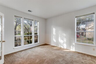 1908 Montana Sky Dr in Austin, TX - Building Photo - Building Photo