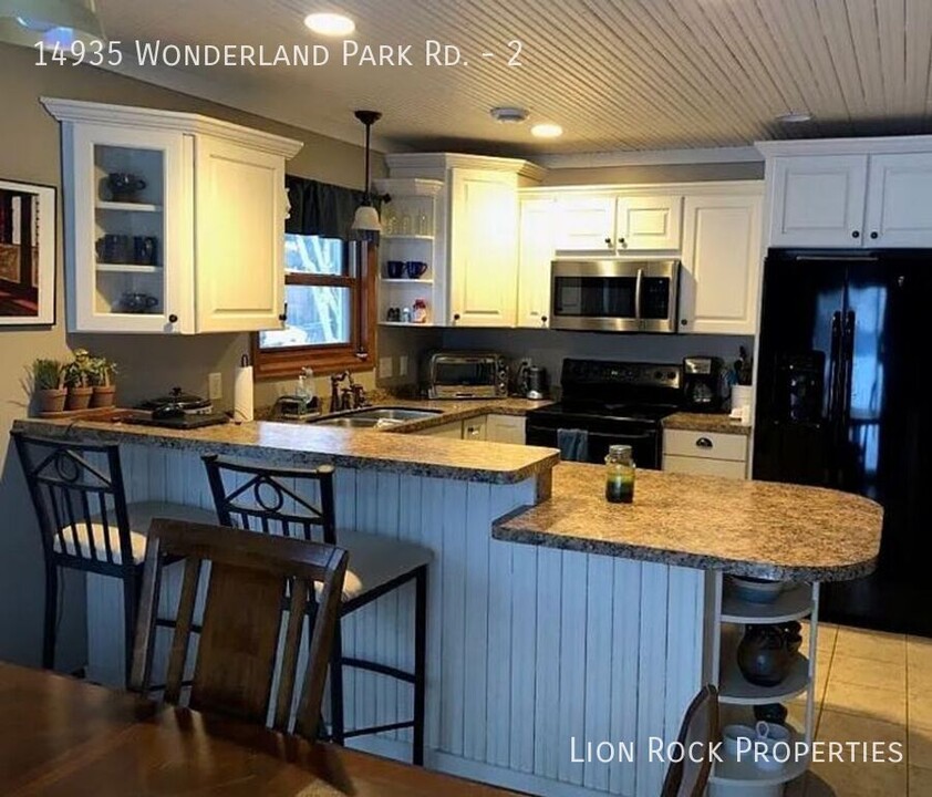 14935 Wonderland Park Rd in Brainerd, MN - Building Photo